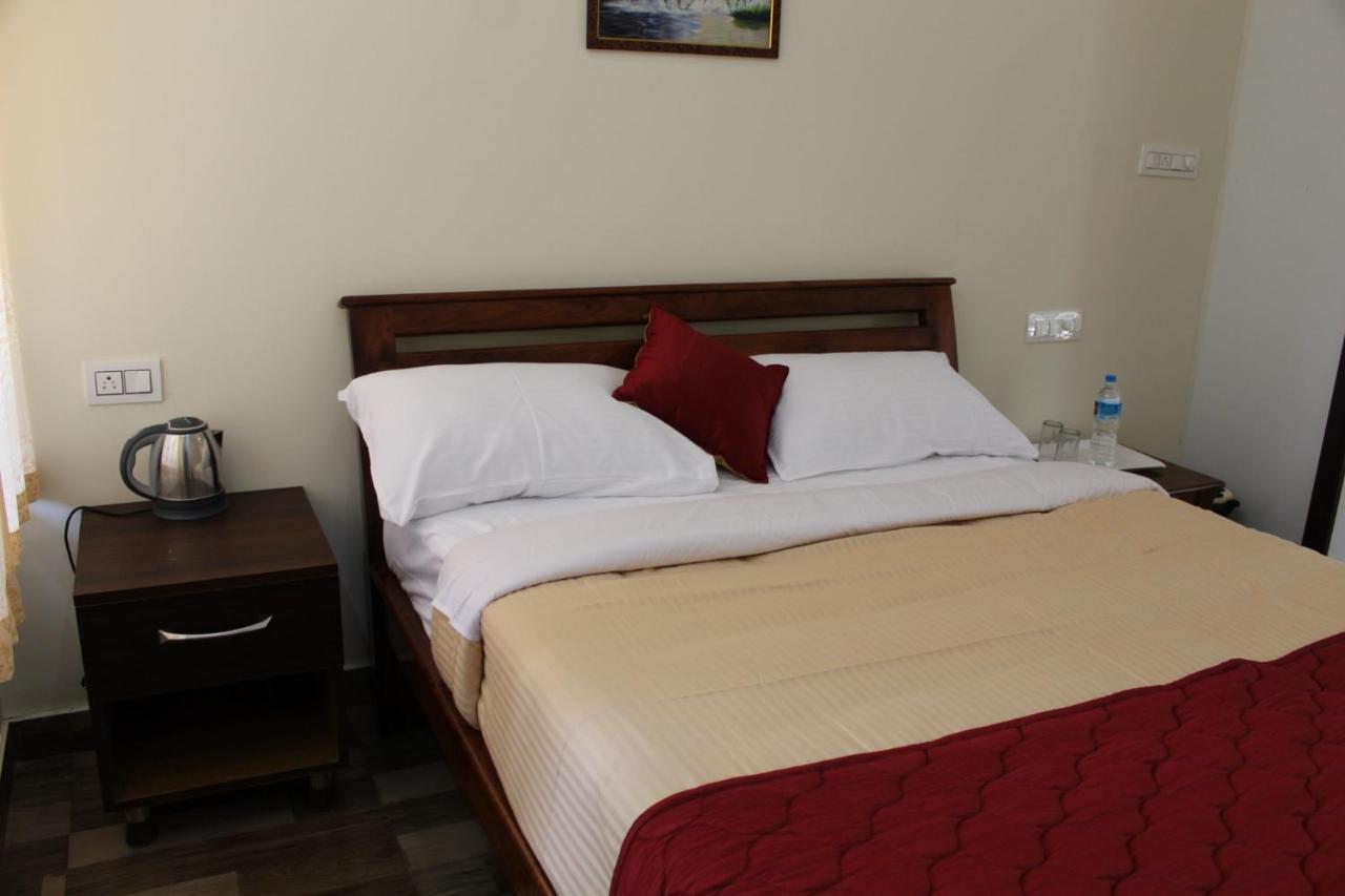 Sri Lakshmi Estates Apartman Siddāpur Kültér fotó