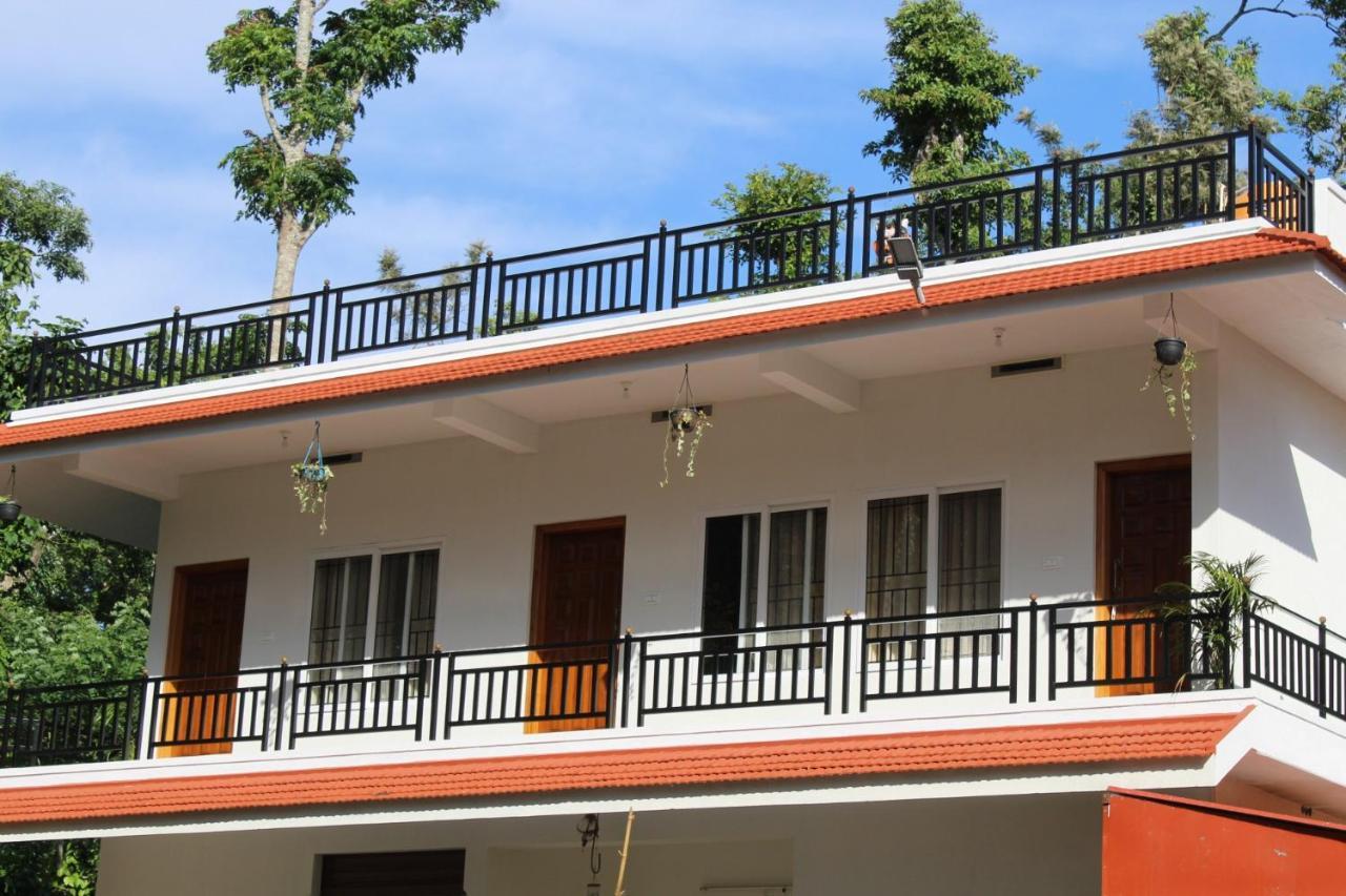 Sri Lakshmi Estates Apartman Siddāpur Kültér fotó