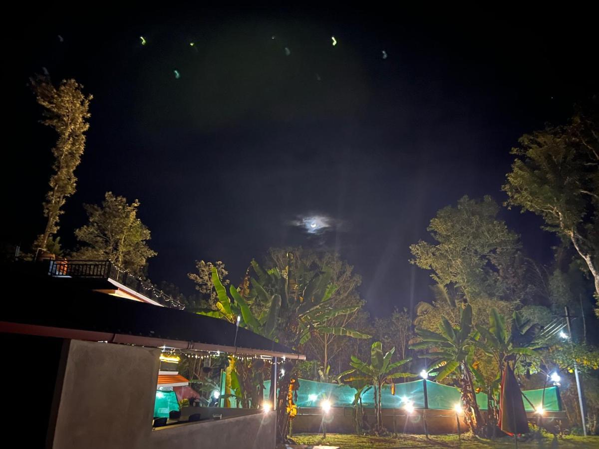 Sri Lakshmi Estates Apartman Siddāpur Kültér fotó